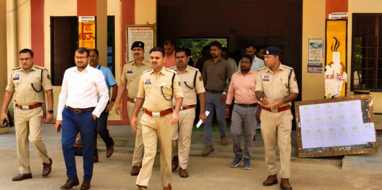 (सुकमा)कलेक्टर एसपी की उपस्थिति में परीक्षा केंद्र पर मॉक ड्रिल सम्पन्न