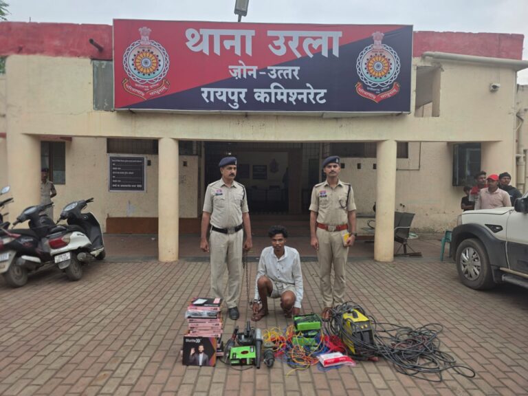 (रायपुर) कंपनी में चोरी करने वाला आरोपी सहित 04 विधि से संघर्षरत बालक गिरफ्तार, 3.50 लाख का मशरूका बरामद