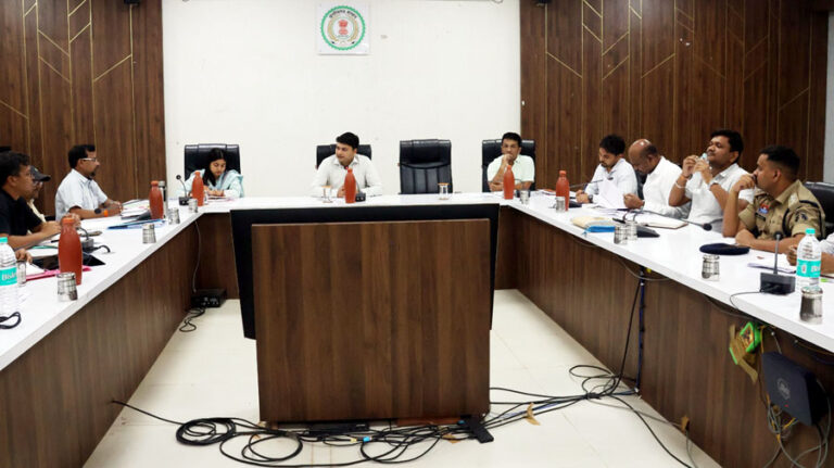 (बीजापुर) बरसात पूर्व तैयारियों और किसानों की सुविधाओं पर विशेष जोर