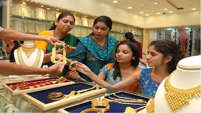 शांति समझौते की उम्मीद में उछला सोना-चांदी, एक्सपर्ट से जानें कब खरीदें और बेचें
