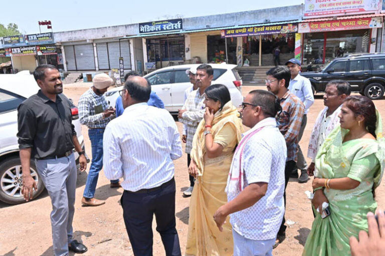 (धमतरी) भखारा में शिक्षा, कौशल और जनसुविधाओं के विकास को मिलेगी नई गति – कलेक्टर