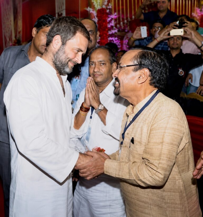 राहुल गांधी के जन्मदिवस पर विजय शंकर चतुर्वेदी ने दी शुभकामनाएं
