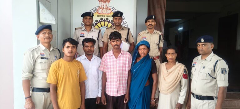 (सूरजपुर)अंधे कत्ल का खुलासा कर थाना रामानुजनगर पुलिस ने 4 आरोपियों को किया गिरफ्तार।