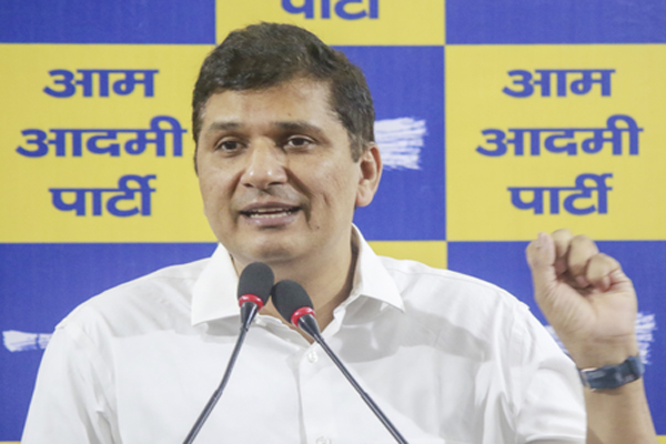 दिल्ली: आप नेता सौरभ भारद्वाज के खिलाफ दर्ज हुई FIR