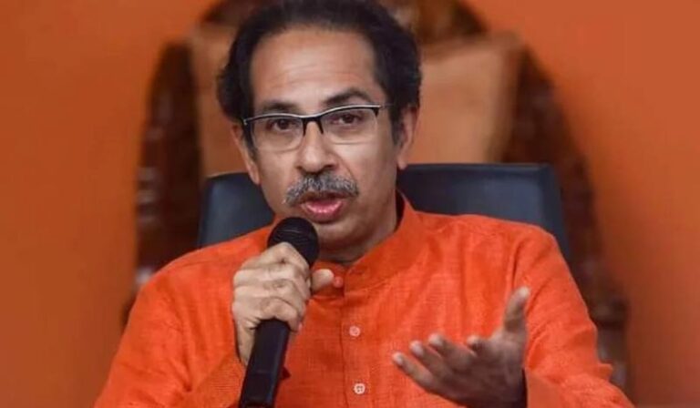 महाराष्ट्र की राजनीति में बजट पर घमासान, शिवसेना (यूबीटी) ने सरकार को घेरा