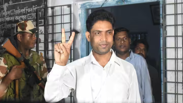 पश्चिम बंगाल के फाल्टा से टीएमसी उम्मीदवार रहे जहांगीर खान नेपाल सीमा से गिरफ्तार