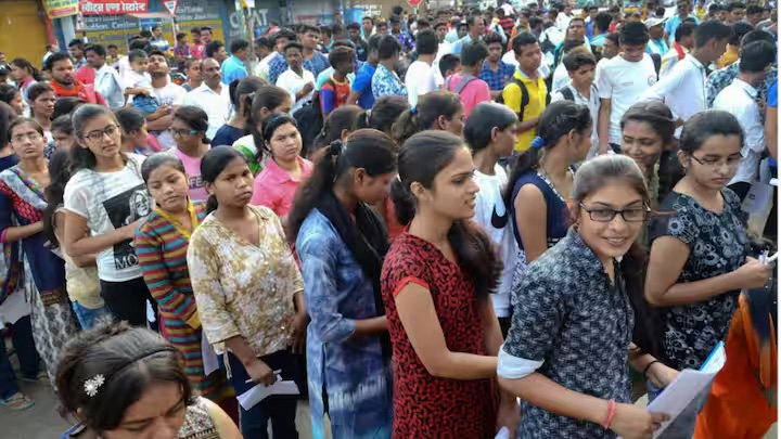 नीट की दोबारा परीक्षा आज, 2 लाख कर्मी, सीसीटीवी कैमरे तैनात