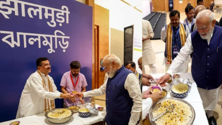प्रधानमंत्री ने एनडीए नेताओं के साथ चखा झालमुड़ी का स्वाद