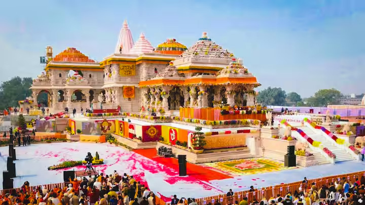 राम मंदिर चंदा विवाद: सरकार ने एसआईटी गठित की, कर्मचारी के घर से मिले 10 लाख रुपये