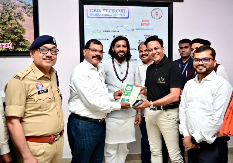 (रायपुर) गौरेला-पेंड्रा-मरवाही का विष्णुभोग चावल बना जिले की नई पहचान, मंत्री गुरु खुशवंत साहेब ने की मुक्तकंठ से सराहना