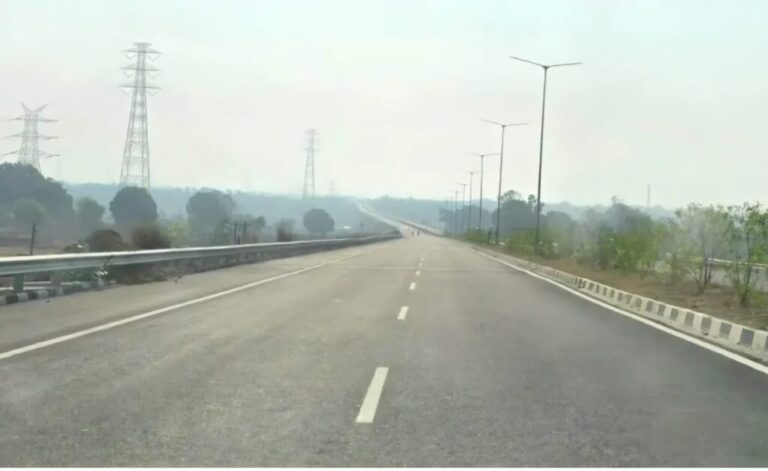 (कोरबा) निर्माणाधीन भारतमाला मार्ग पर वाहनों की आवाजाही पूरी तरह प्रतिबंधित