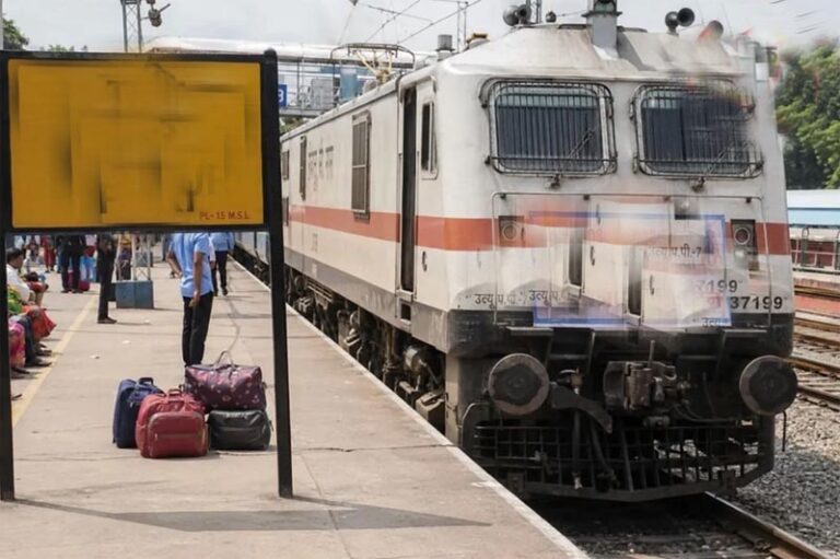 (रायपुर) रथयात्रा के दौरान अतिरिक्त भीड़ को देखते हुए दक्षिण पूर्व मध्य रेलवे द्वारा टीओडी स्पेशल ट्रेनें संचालित