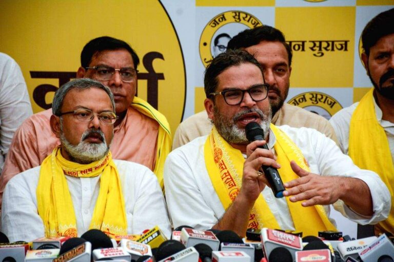 प्रशांत किशोर चुनावी राजनीति में उतरे, बिहार की बांकीपुर सीट से लड़ेंगे उपचुनाव