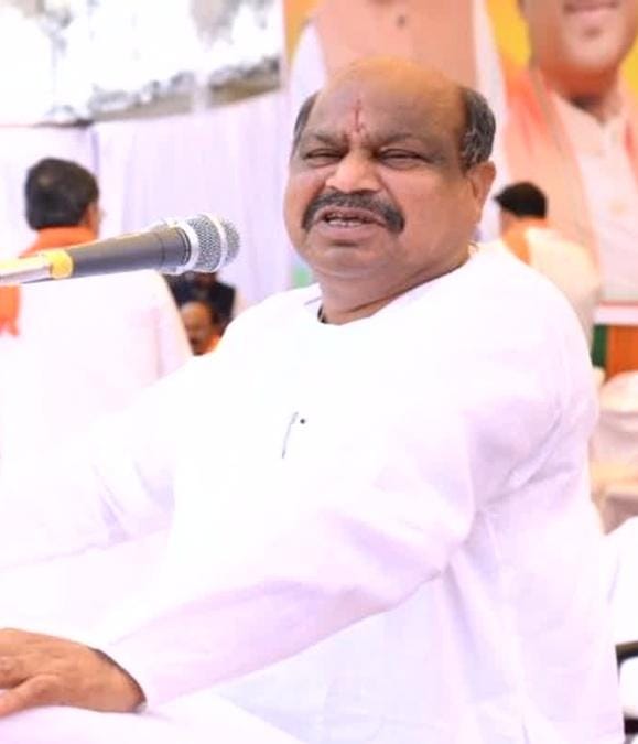 (रायपुर) रायपुर उत्तर विधायक पुरंदर मिश्रा पर सोशल मीडिया में अभद्र टिप्पणी, युवक के खिलाफ एफआईआर दर्ज
