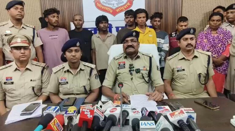 (सक्ती) प्रेमी ने पत्नी संग रची प्रेमिका की हत्या की साजिश, 4 लाख में दी सुपारी; 9 आरोपी गिरफ्तार