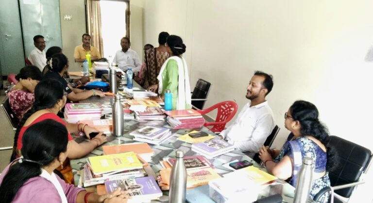 (सुकमा)शासकीय कन्या शिक्षा परिसर का औचक निरीक्षण, शिक्षा व्यवस्था सुधारने दिए निर्देश