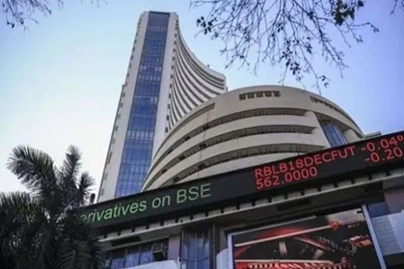(मुंबई)सपाट ओपनिंग के बीच निवेशकों का झुकाव मिडकैप और स्मॉलकैप की ओर