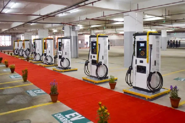 (नई दिल्ली)ईवी अपनाने से 2030 तक आयात बिल में एक लाख करोड़ रुपये की बचत संभव