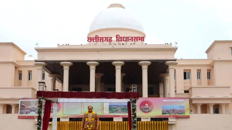 (विधानसभा)(रायपुर) अविश्वास प्रस्ताव-नेता प्रतिपक्ष महंत ने कहा-ये आम जनता का है आरोप, हर हफ्ते एक पाप, एक धोखा, एक नाकामी