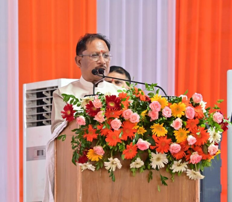 (दुर्ग)राज्य स्तरीय शाला प्रवेशोत्सव में मुख्यमंत्री ने नवप्रवेशी बच्चों का किया स्वागत, दुर्ग को मिली शिक्षा और खेल अधोसंरचना की चार बड़ी सौगातें