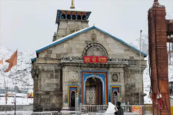 केदारनाथ यात्रा पर जाने वाले तुरंत दें ध्यान, पहाड़ों पर मलबे का तांडव शुरू; अगले 4 दिनों के लिए जारी हुआ अलर्ट