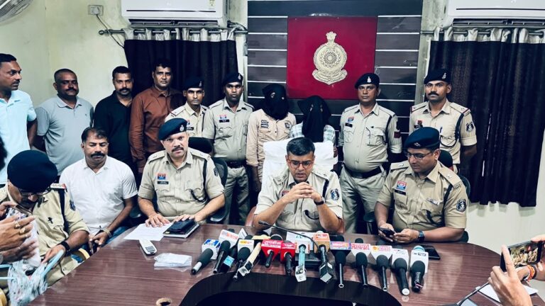 (कोरबा)राज ज्वेलर्स लूटकांड का खुलासा: दो आरोपी गिरफ्तार, एक फरार; जेल में बनी थी लूट की साजिश