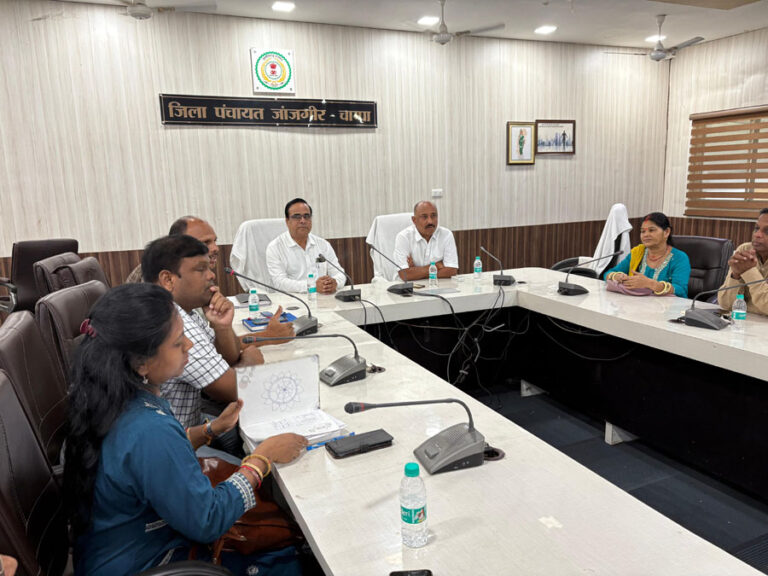 (जांजगीर-चांपा) बरसात में सड़क हादसे रोकने पुलिस की पहल, पशु चिकित्सकों और गौवंश संरक्षकों के साथ हुई समन्वय कार्यशाला