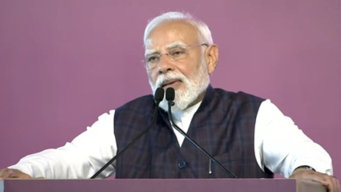 (चंडीगढ़)चंडीगढ़ सिर्फ शहर नहीं, भारत के विकास का मॉडल’, पीएम मोदी ने किया 4,700 करोड़ की परियोजनाओं का शुभारंभ