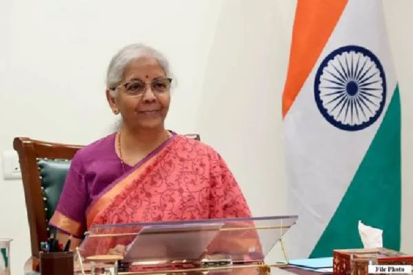(नई दिल्ली)वित्त मंत्री सीतारमण ने की फ्रांस दौरे की शुरुआत, आर्थिक और निवेश संबंधों को नई मजबूती देने पर रहेगा फोकस