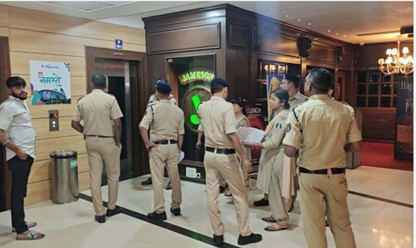 (रायपुर) रायपुर पुलिस की स्पा सेंटरों दबिश, 10 सेंटरों में की गई सरप्राइज चेकिंग