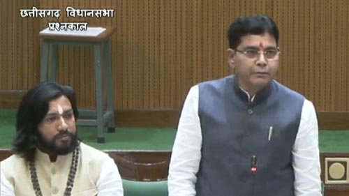 (रायपुर) विधानसभा में खुलासा: छत्तीसगढ़ के 746 राजस्व गांव अब भी असर्वेक्षित, 375 में सर्वे शुरू ही नहीं