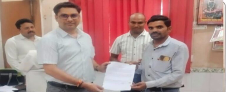 (धमतरी)सेवा सेतु से आसान हुई सरकारी सेवाएं, घर बैठे मिला निवास प्रमाण पत्र