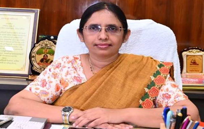 (कोरिया) हर सोमवार हल्का मुख्यालय में अनिवार्य रूप से उपस्थित रहेंगे पटवारी और पंचायत सचिव
