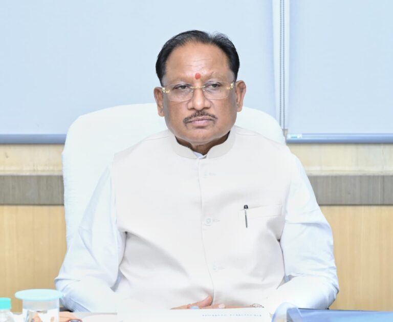 (रायपुर)वाओं में पारदर्शिता और डिजिटलीकरण पर मुख्यमंत्री साय का जोर, व्हाट्सएप पर उपलब्ध होंगे भूमि संबंधी दस्तावेज