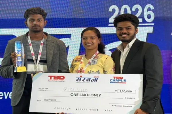 (नई दिल्ली)तीन छात्रों का कमाल, चोट से बचाने वाली स्पोर्ट्स टी-शर्ट बनाकर जीता नेशनल हैकाथॉन