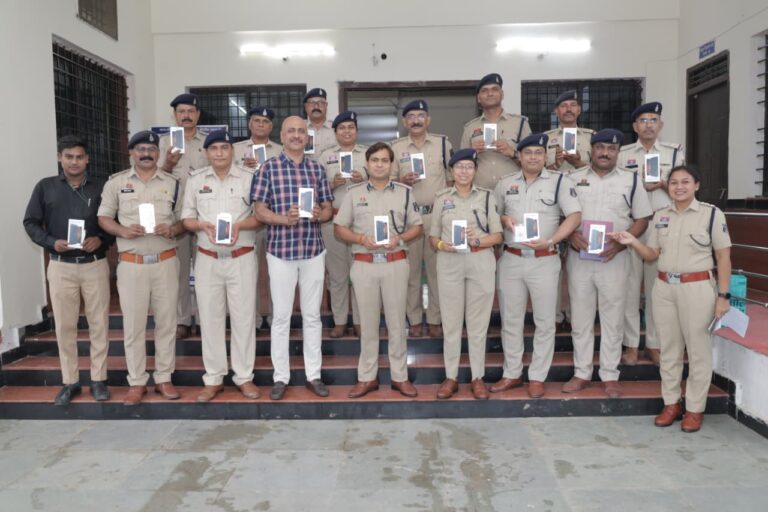 मुंगेली पुलिस की विवेचना में डिजिटल क्रांति, 68 MDT डिवाइस से घटनास्थल पर ही होगी ऑनलाइन जांच