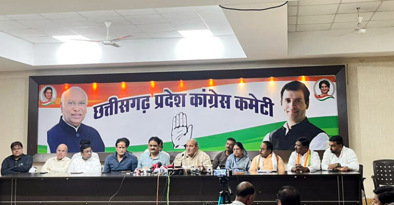 (रायपुर) नकटी में किया गया तोड़ फोड़ भाजपा सरकार का अपराधिक कार्य