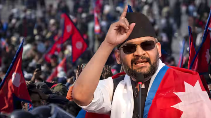 नेपाल में फिर जेन-जी आंदोलन: 3 लोगों ने आत्मदाह किया, प्रधानमंत्री के इस्तीफे की मांग तेज