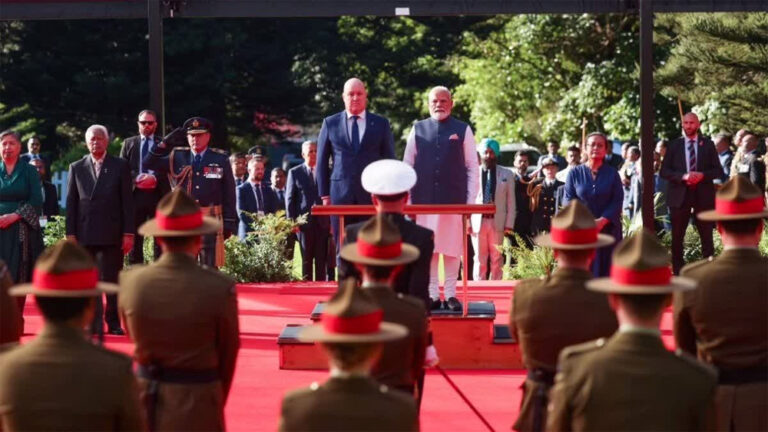 पारंपरिक माओरी पोव्हिरी सेरेमोनियल वेलकम, बेहद खास अंदाज में न्यूजीलैंड में हुआ पीएम मोदी का स्वागत