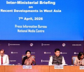 नागरिक उड्डयन मंत्रालय के संयुक्त सचिव असंगबा चुबा आओ ने नई दिल्ली स्थित राष्ट्रीय मीडिया केंद्र में पश्चिम एशिया के हालिया घटनाक्रमों पर आयोजित अंतर-मंत्रालयी ब्रीफिंग को संबोधित किया।