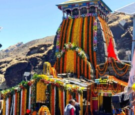 रुद्रप्रयाग जिले में श्री तुंगनाथ महादेव मंदिर के कपाट श्रद्धालुओं के लिए खुले.